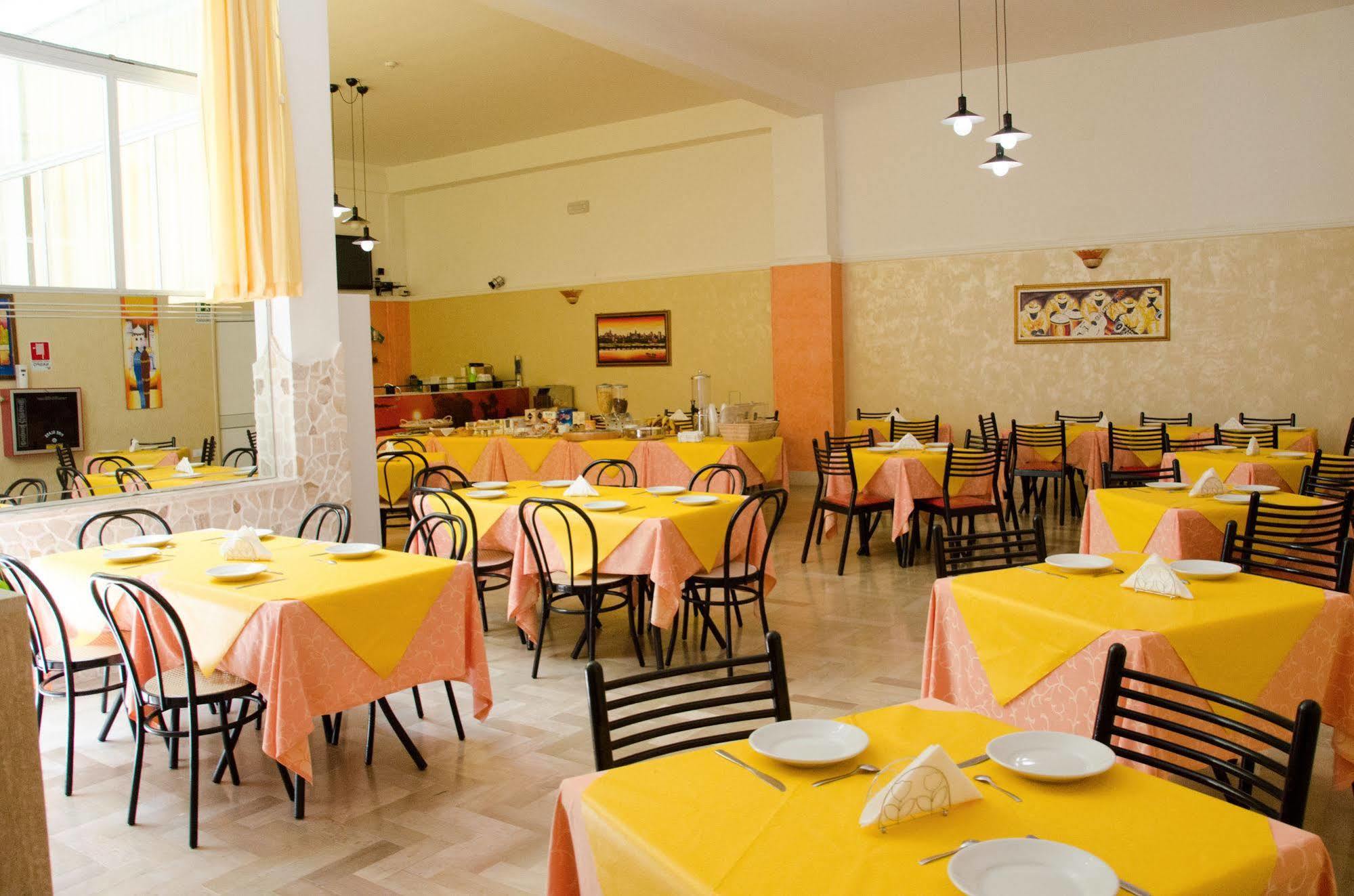 Hotel Da Ettore - Salento Selection Porto Cesareo Exteriör bild